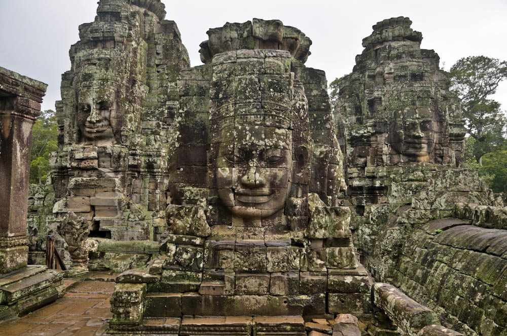 Angkor-Wat-Gods-Murti-Temple