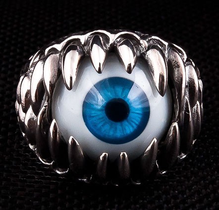 evil-eye-silver-ring