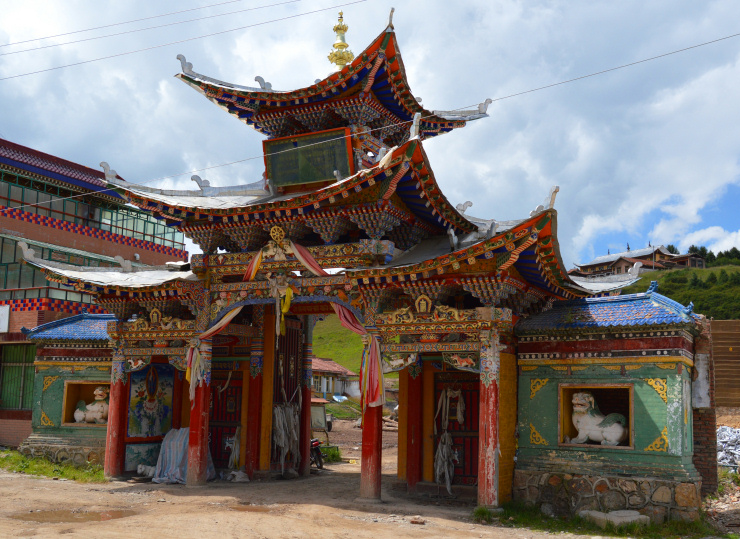 Tibet_Monastery-School_ref_hsl0_30_0_x740
