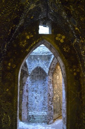 shell-grotto-in-margate